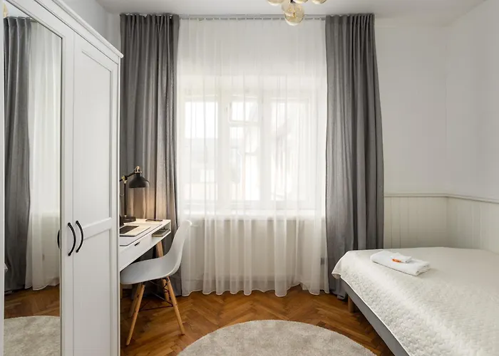 1800 By Vince - Private In Town Hall Square Rum i privatbostad *